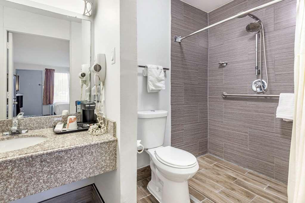 Suburban Studios Gainesville Bilik gambar